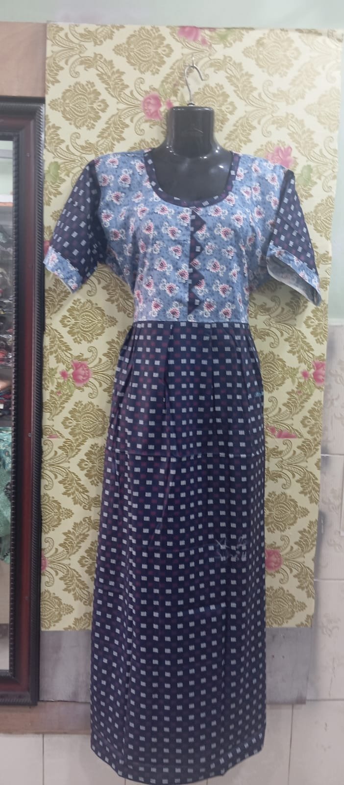 FROCK NIGHTY