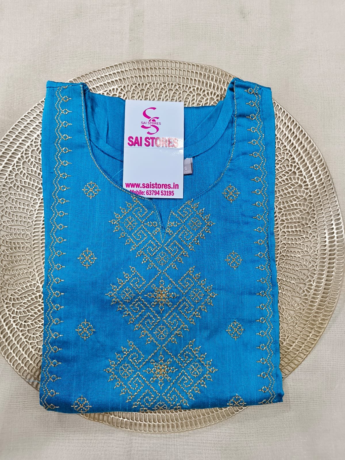 SIDE OPEN KURTIS