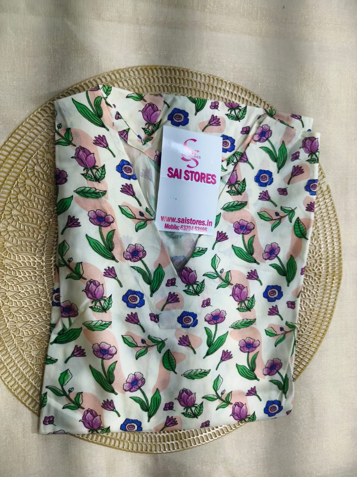 SIDE OPEN KURTIS
