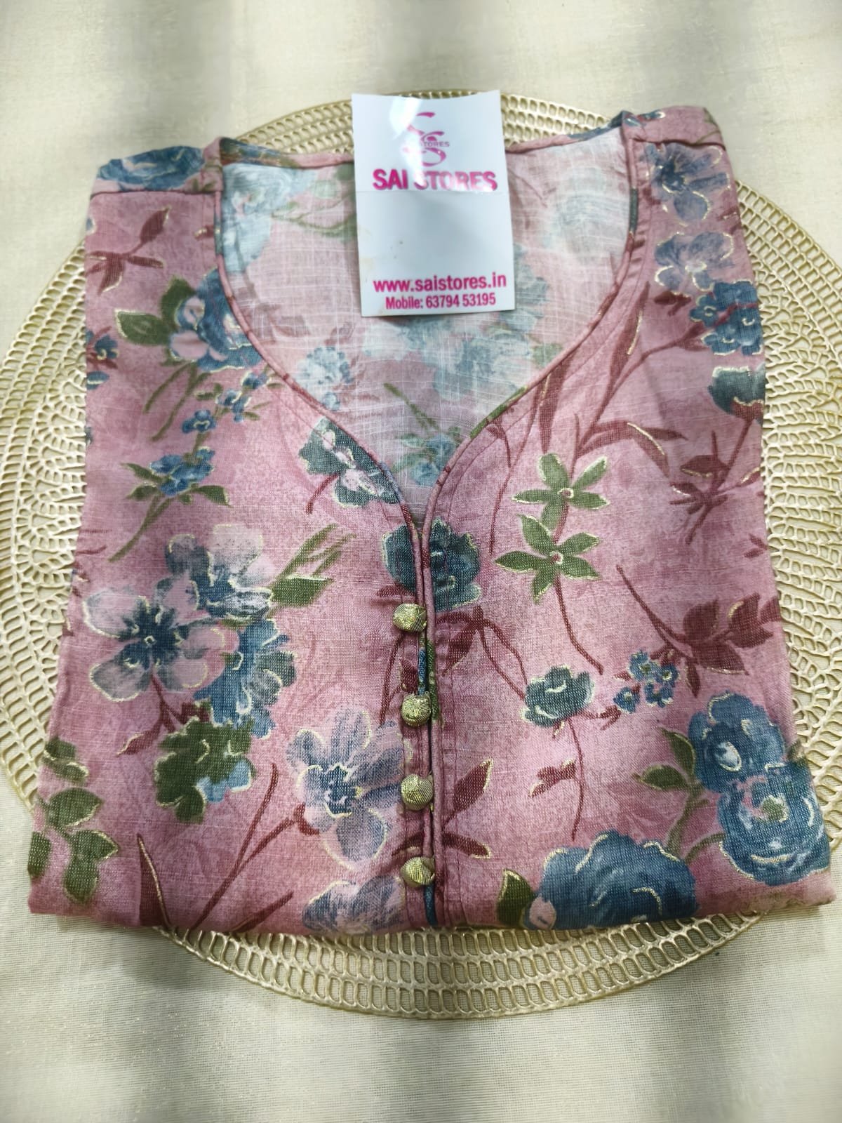 SIDE OPEN KURTIS
