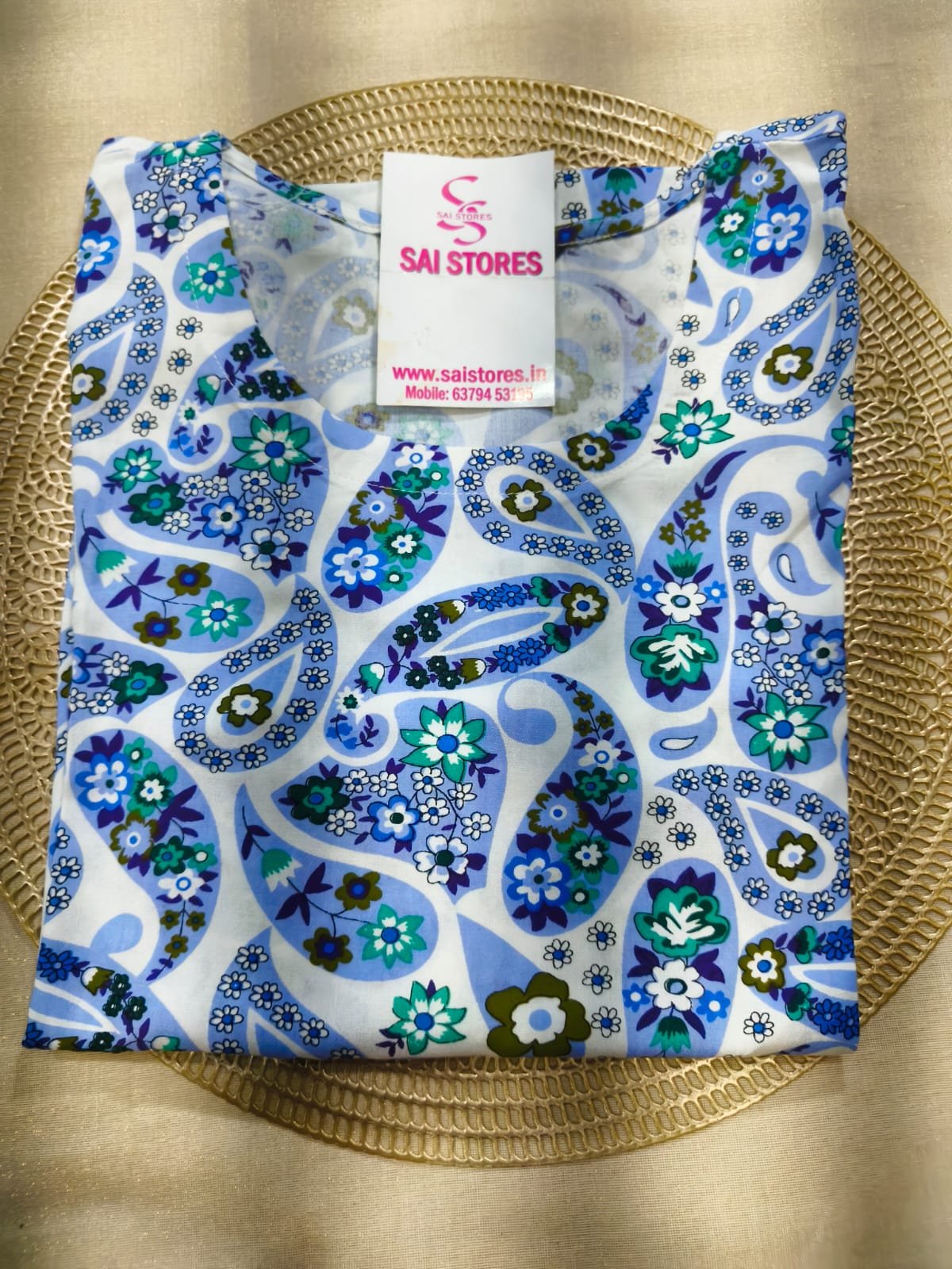 SIDE OPEN KURTIS